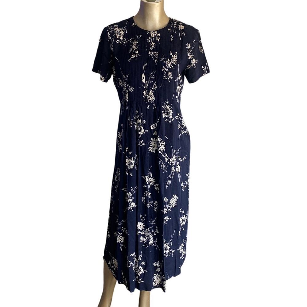 Vintage 90s Worthington Floral Rayon Midi Dress 8P Petite Navy Pintuck Pleated